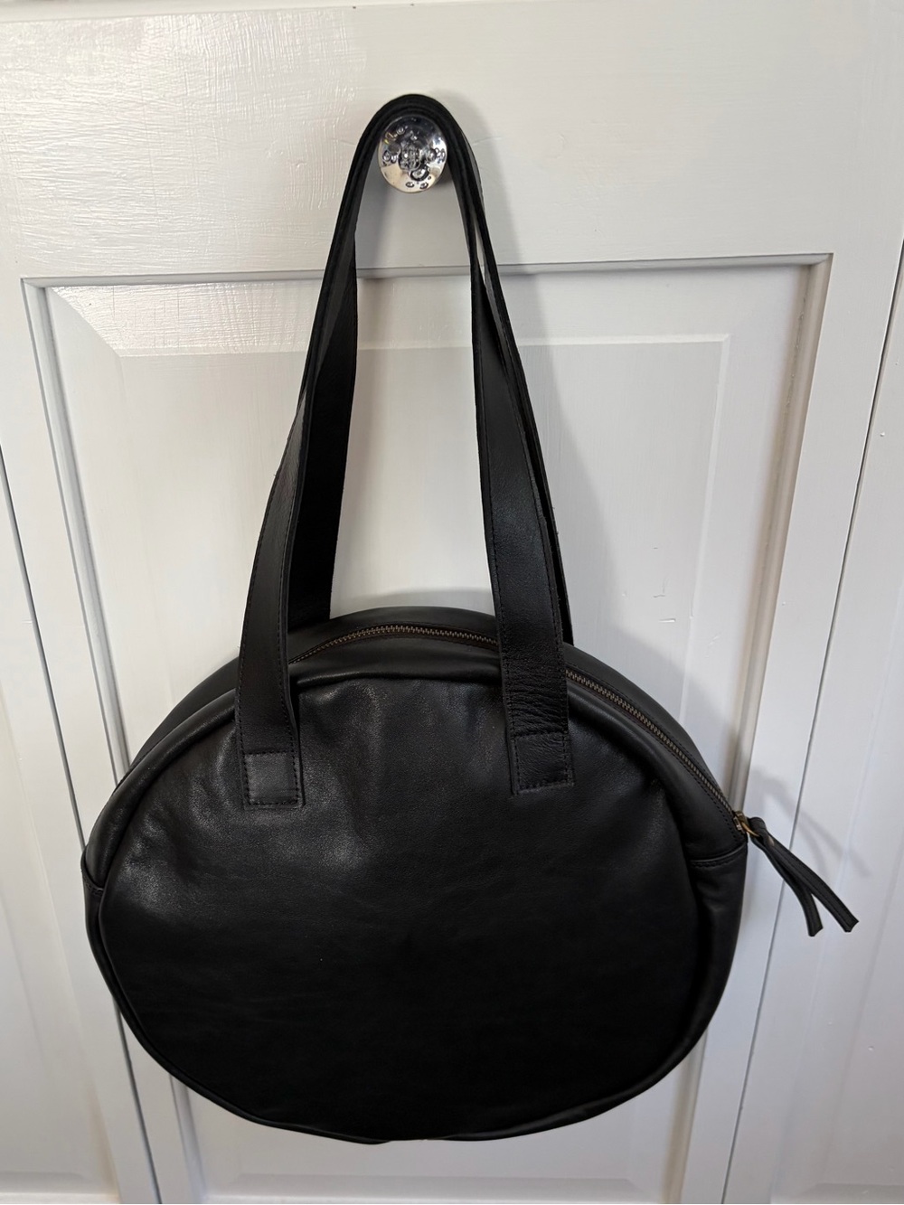 Juan Jo Black leather Round Bag - Picture 2 of 10
